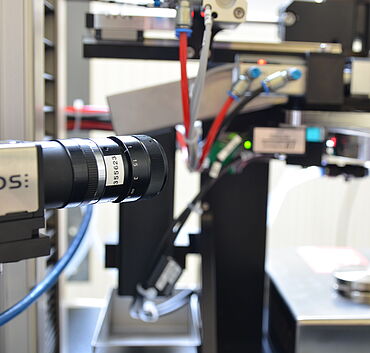 ISO 11608-5：用于测试自动注射器的相机